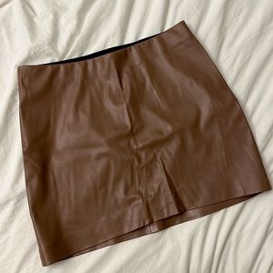 Brown pleather mini skirt stretch waistband